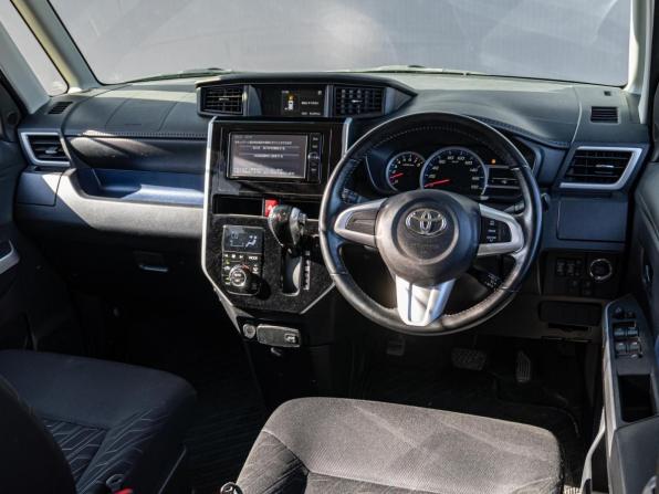 Toyota Tank I с пробегом 2018 года, цена 1 119 000 рублей, 95289 км, микровэн, Автокод Объявления