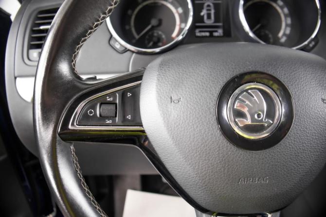 Skoda Yeti I Рестайлинг с пробегом 2016 года, цена 1 629 000 рублей, 162326 км, внедорожник, Автокод Объявления