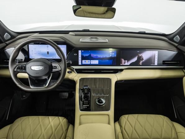 Geely Monjaro I Рестайлинг с пробегом 2025 года, цена 3 938 000 рублей, 2876 км, внедорожник, Автокод Объявления