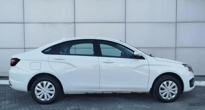 Lada (ВАЗ) Vesta I Рестайлинг (NG) с пробегом 2023 года, цена 990 000 рублей, 78000 км, седан, Автокод Объявления