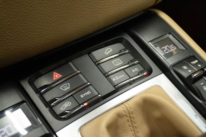 Porsche Macan I с пробегом 2014 года, цена 2 500 000 рублей, 153784 км, внедорожник, Автокод Объявления