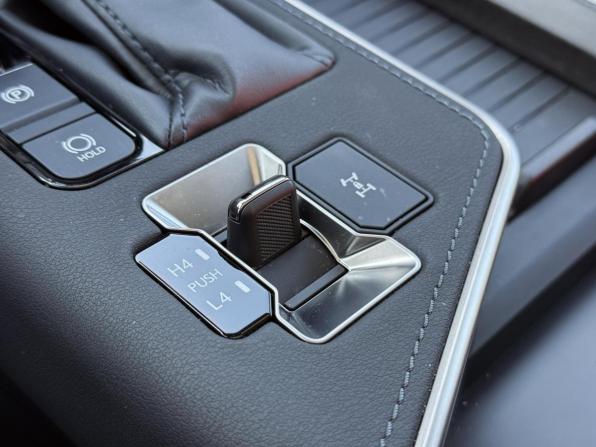 Lexus GX III с пробегом 2024 года, цена 13 700 000 рублей, 5271 км, внедорожник, Автокод Объявления