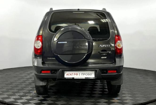 Chevrolet Niva I Рестайлинг с пробегом 2014 года, цена 580 000 рублей, 135263 км, внедорожник, Автокод Объявления
