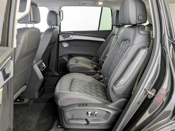 Volkswagen Talagon I Рестайлинг с пробегом 2025 года, цена 5 095 000 рублей, 17300 км, внедорожник, Автокод Объявления