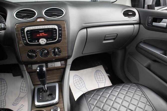 Ford Focus II Рестайлинг с пробегом 2008 года, цена 629 000 рублей, 252000 км, седан, Автокод Объявления