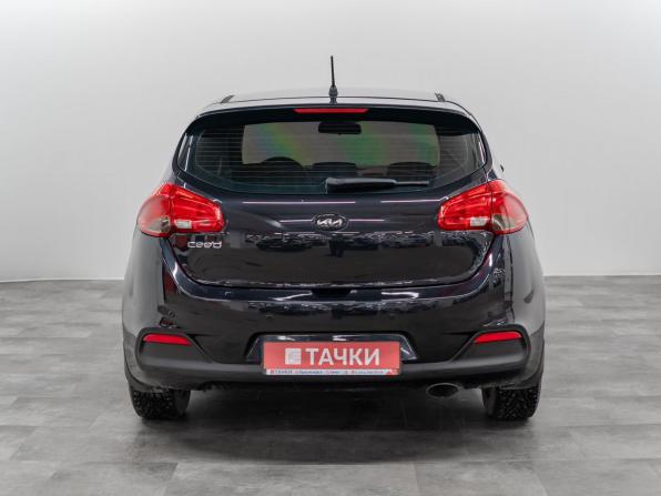 Kia Ceed II с пробегом 2013 года, цена 857 000 рублей, 183962 км, хэтчбек, Автокод Объявления
