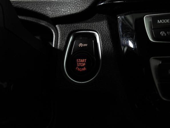 BMW 3 серии VI (F3x) Рестайлинг с пробегом 2017 года, цена 2 050 989 рублей, 205647 км, седан, Автокод Объявления