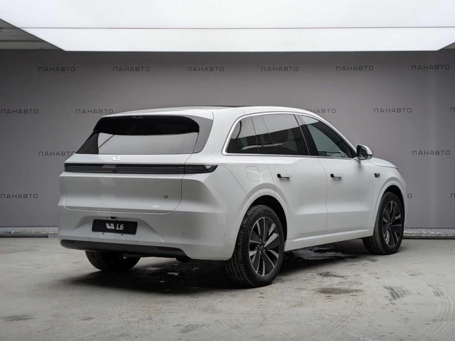 Li Auto (Lixiang) L6 Москва  - изображение 4