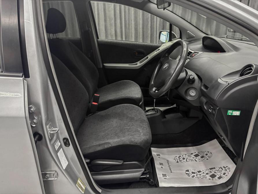 Toyota Vitz II (XP90) Красноярск  - изображение 8