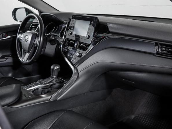 Toyota Camry VIII (XV70) Рестайлинг с пробегом 2021 года, цена 2 250 000 рублей, 227000 км, седан, Автокод Объявления