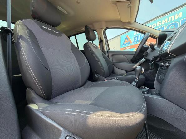 Renault Sandero II Рестайлинг с пробегом 2020 года, цена 1 200 000 рублей, 81000 км, хэтчбек, Автокод Объявления