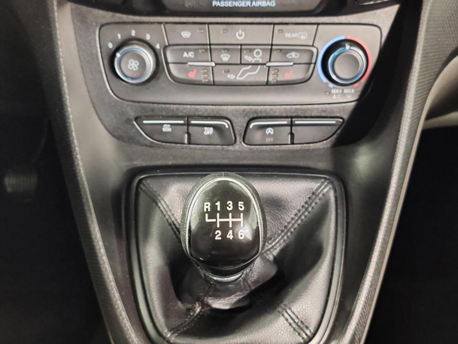 Ford Tourneo Connect II Рестайлинг Москва  - изображение 25