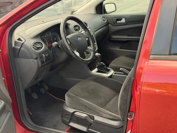Ford Focus II с пробегом 2007 года, цена 427 000 рублей, 268332 км, хэтчбек, Автокод Объявления