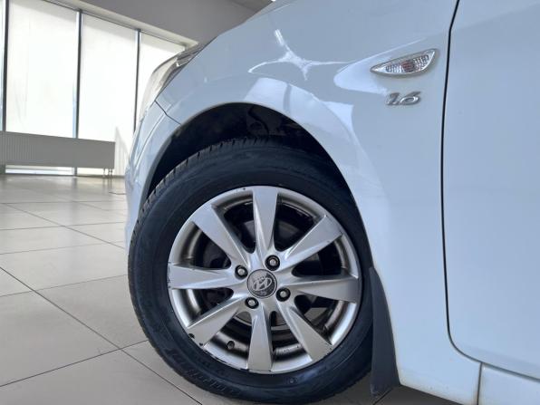 Hyundai Solaris I Рестайлинг с пробегом 2015 года, цена 1 080 000 рублей, 97970 км, хэтчбек, Автокод Объявления