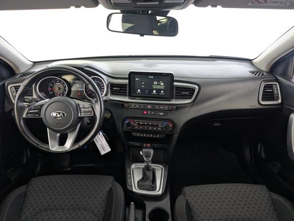 Kia Ceed III с пробегом 2019 года, цена 1 700 000 рублей, 108182 км, универсал, Автокод Объявления
