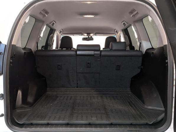 Toyota Land Cruiser Prado 150 Series Рестайлинг 1 с пробегом 2014 года, цена 3 500 000 рублей, 135157 км, внедорожник, Автокод Объявления