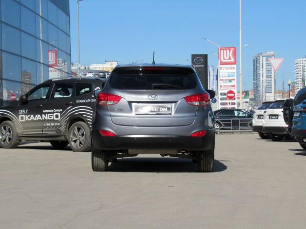 Hyundai ix35 I Рестайлинг с пробегом 2013 года, цена 1 220 000 рублей, 237003 км, внедорожник, Автокод Объявления
