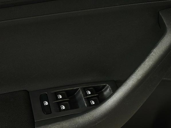Skoda Rapid II с пробегом 2022 года, цена 1 430 000 рублей, 160493 км, лифтбек, Автокод Объявления