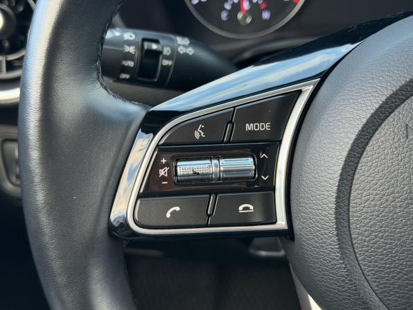 Kia K3 II с пробегом 2020 года, цена 2 290 000 рублей, 25005 км, седан, Автокод Объявления