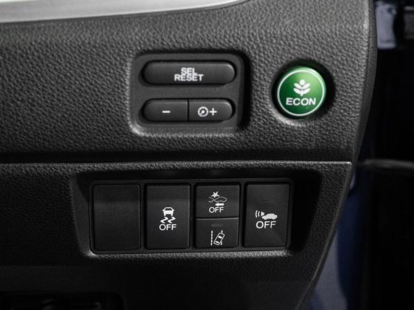 Honda Jade I Рестайлинг с пробегом 2018 года, цена 1 399 500 рублей, 141510 км, компактвэн, Автокод Объявления