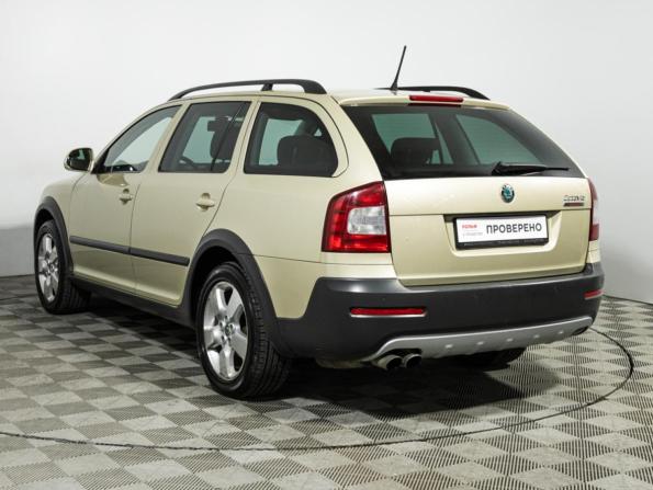 Skoda Octavia II (A5) Рестайлинг с пробегом 2011 года, цена 1 240 000 рублей, 190794 км, универсал, Автокод Объявления