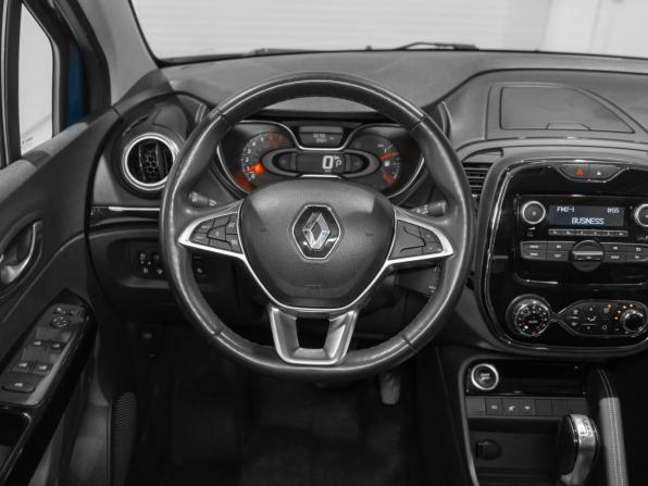 Renault Kaptur I Рестайлинг с пробегом 2021 года, цена 1 690 000 рублей, 55737 км, внедорожник, Автокод Объявления