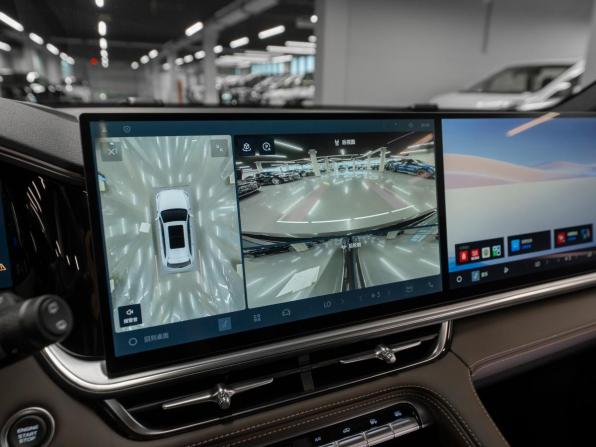 Geely Monjaro I Рестайлинг 2 с пробегом 2026 года, цена 4 200 000 рублей, 50 км, внедорожник, Автокод Объявления