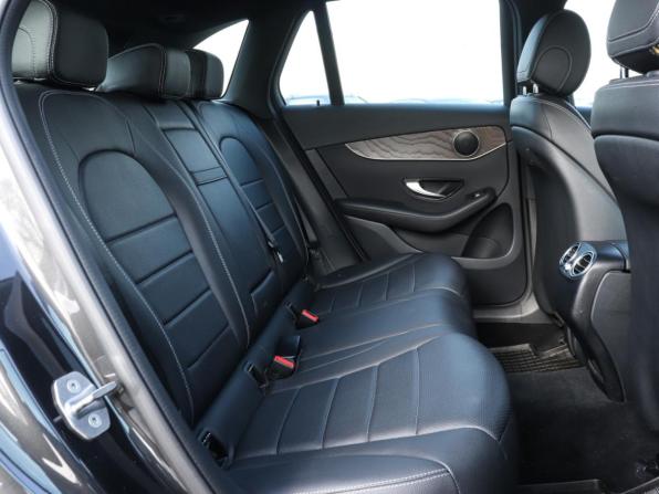 Mercedes-Benz GLC I (X253) Рестайлинг с пробегом 2019 года, цена 4 119 000 рублей, 65000 км, внедорожник, Автокод Объявления
