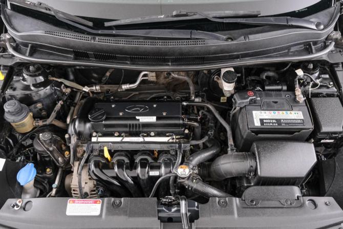 Hyundai Solaris I Рестайлинг с пробегом 2015 года, цена 999 000 рублей, 112000 км, хэтчбек, Автокод Объявления