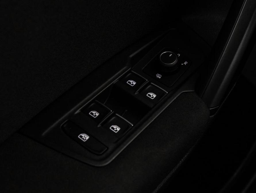 Volkswagen Tiguan II Санкт-Петербург  - изображение 21
