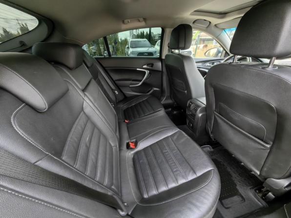 Opel Insignia I Рестайлинг с пробегом 2014 года, цена 859 000 рублей, 263000 км, лифтбек, Автокод Объявления