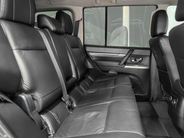 Mitsubishi Pajero IV Рестайлинг 1 с пробегом 2012 года, цена 2 050 000 рублей, 196250 км, внедорожник, Автокод Объявления
