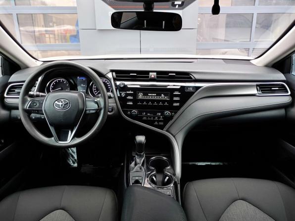 Toyota Camry VIII (XV70) с пробегом 2018 года, цена 2 197 700 рублей, 146187 км, седан, Автокод Объявления