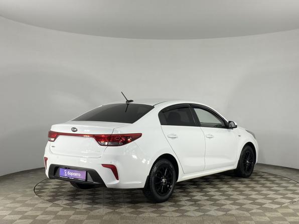 Kia Rio IV с пробегом 2018 года, цена 1 059 000 рублей, 182768 км, седан, Автокод Объявления