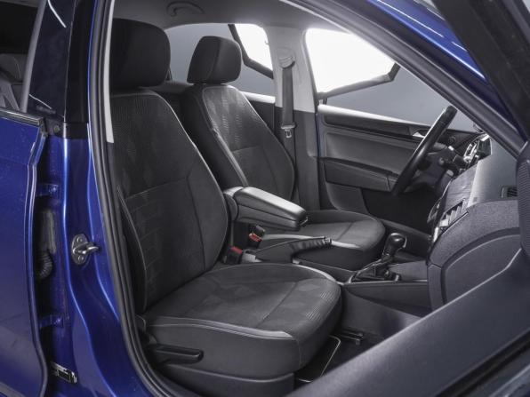 Volkswagen Polo VI с пробегом 2022 года, цена 1 680 000 рублей, 76204 км, лифтбек, Автокод Объявления