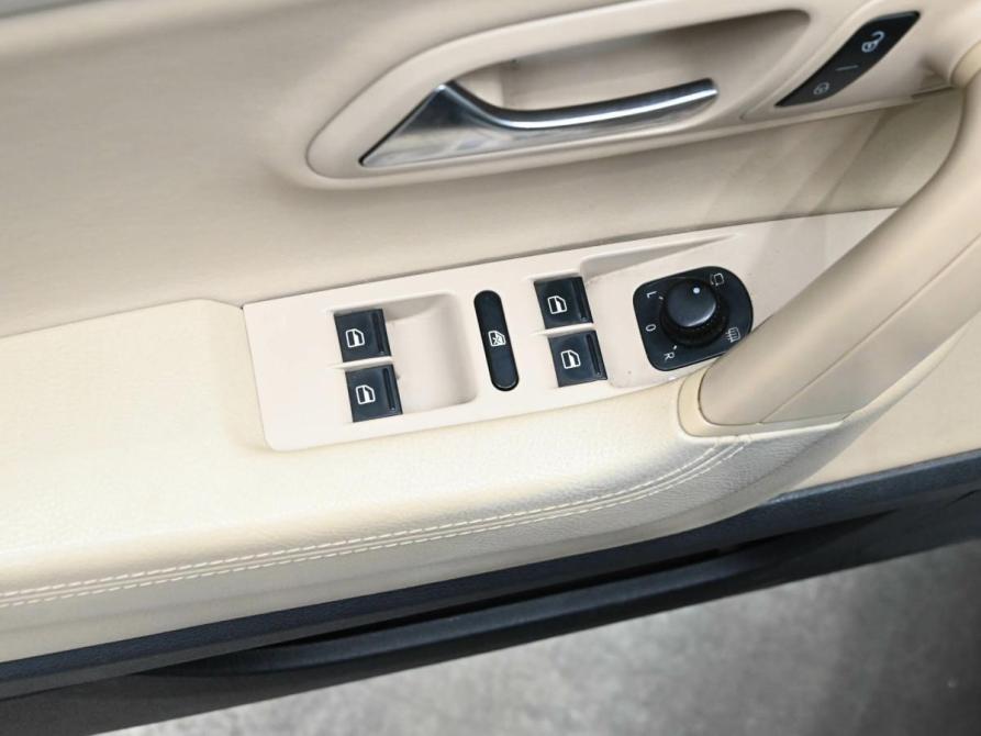 Volkswagen Passat CC I Рестайлинг Екатеринбург  - изображение 13
