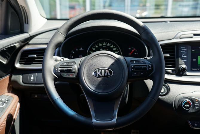 Kia Sorento III Prime с пробегом 2016 года, цена 2 740 000 рублей, 204000 км, внедорожник, Автокод Объявления