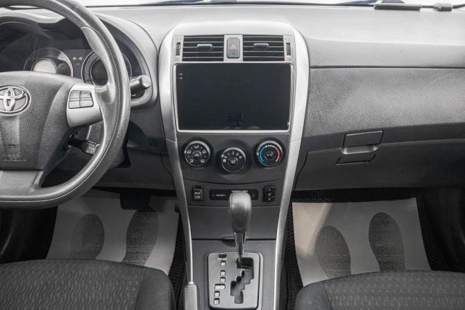 Toyota Corolla X (E140 E150) Рестайлинг с пробегом 2010 года, цена 949 000 рублей, 194000 км, седан, Автокод Объявления