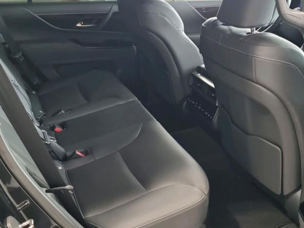 Lexus LX IV с пробегом 2022 года, цена 17 300 000 рублей, 50 км, внедорожник, Автокод Объявления