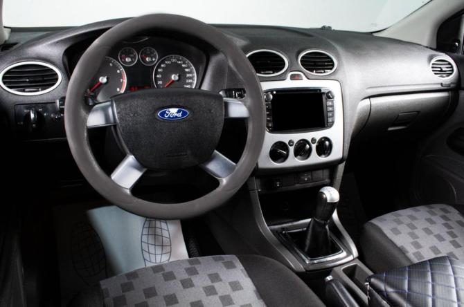 Ford Focus II с пробегом 2007 года, цена 629 000 рублей, 415000 км, хэтчбек, Автокод Объявления