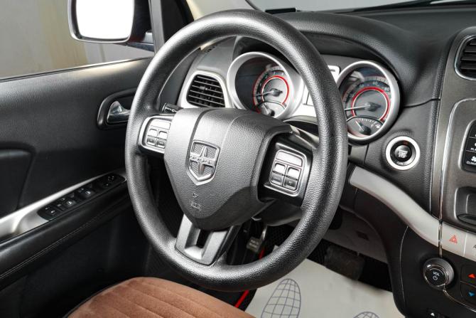 Dodge Journey I Рестайлинг с пробегом 2018 года, цена 1 429 000 рублей, 153356 км, внедорожник, Автокод Объявления