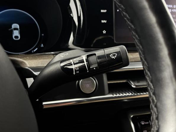 Kia K5 III с пробегом 2020 года, цена 2 612 900 рублей, 87993 км, седан, Автокод Объявления