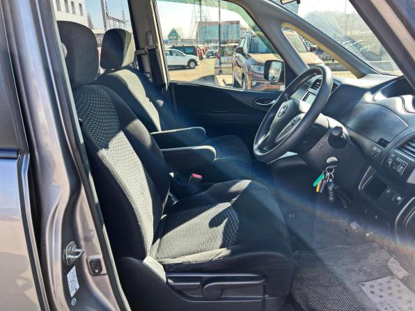 Nissan Serena IV (C26) с пробегом 2012 года, цена 1 250 000 рублей, 234405 км, минивэн, Автокод Объявления