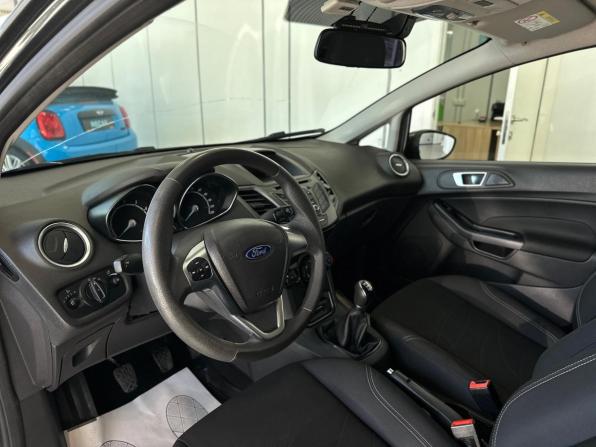 Ford Fiesta Mk6 Рестайлинг с пробегом 2018 года, цена 840 000 рублей, 115965 км, хэтчбек, Автокод Объявления
