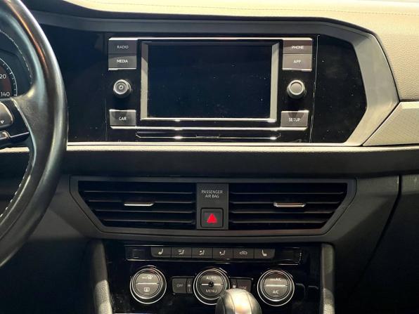 Volkswagen Jetta VII с пробегом 2019 года, цена 1 870 000 рублей, 107000 км, седан, Автокод Объявления