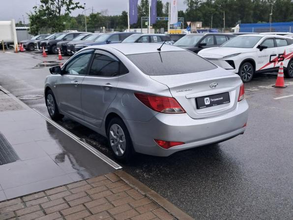 Hyundai Solaris I Рестайлинг с пробегом 2016 года, цена 650 000 рублей, 221355 км, седан, Автокод Объявления