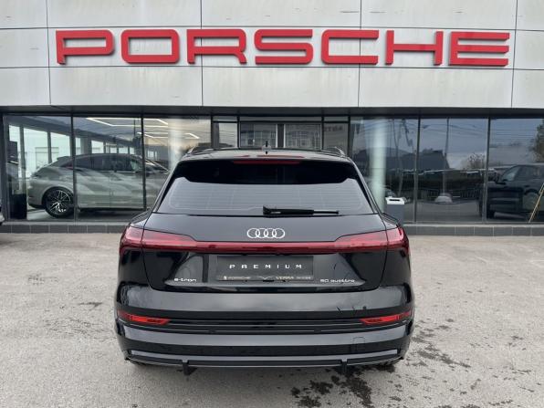 Audi e-tron I с пробегом 2022 года, цена 7 600 000 рублей, 547 км, внедорожник, Автокод Объявления