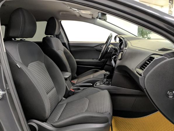 Kia Ceed III Рестайлинг с пробегом 2022 года, цена 2 305 000 рублей, 86279 км, универсал, Автокод Объявления