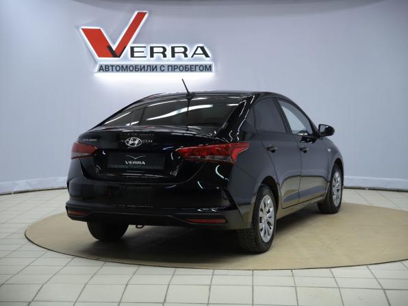 Hyundai Solaris II Рестайлинг с пробегом 2021 года, цена 1 580 000 рублей, 91433 км, седан, Автокод Объявления