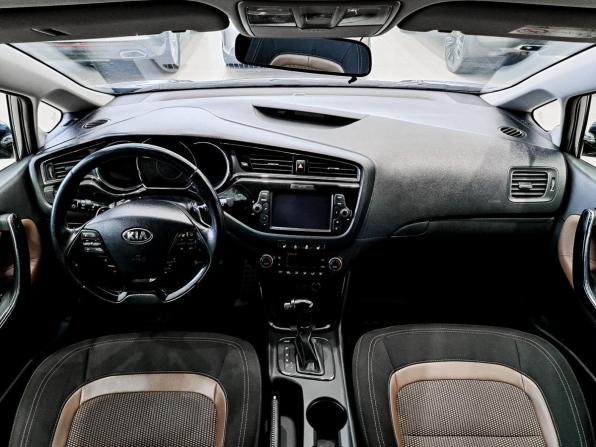 Kia Ceed II Рестайлинг с пробегом 2016 года, цена 1 350 000 рублей, 113267 км, хэтчбек, Автокод Объявления